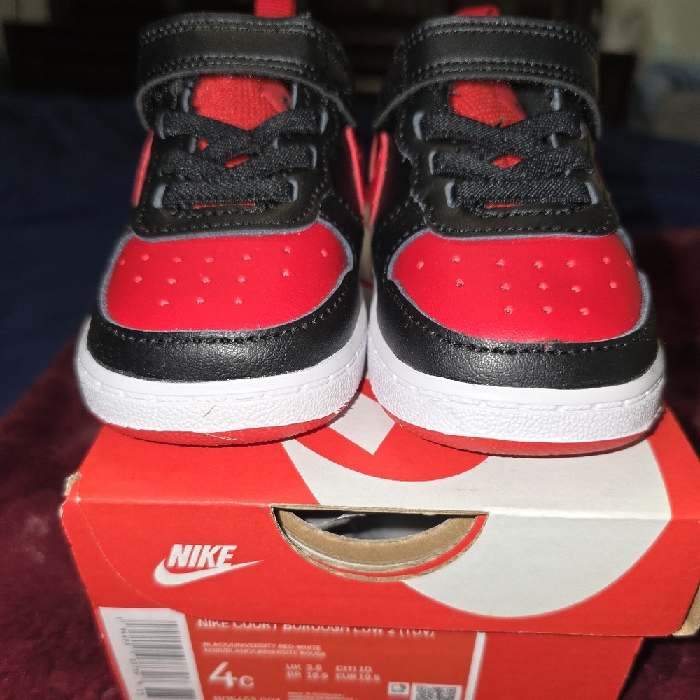 Nike 4C